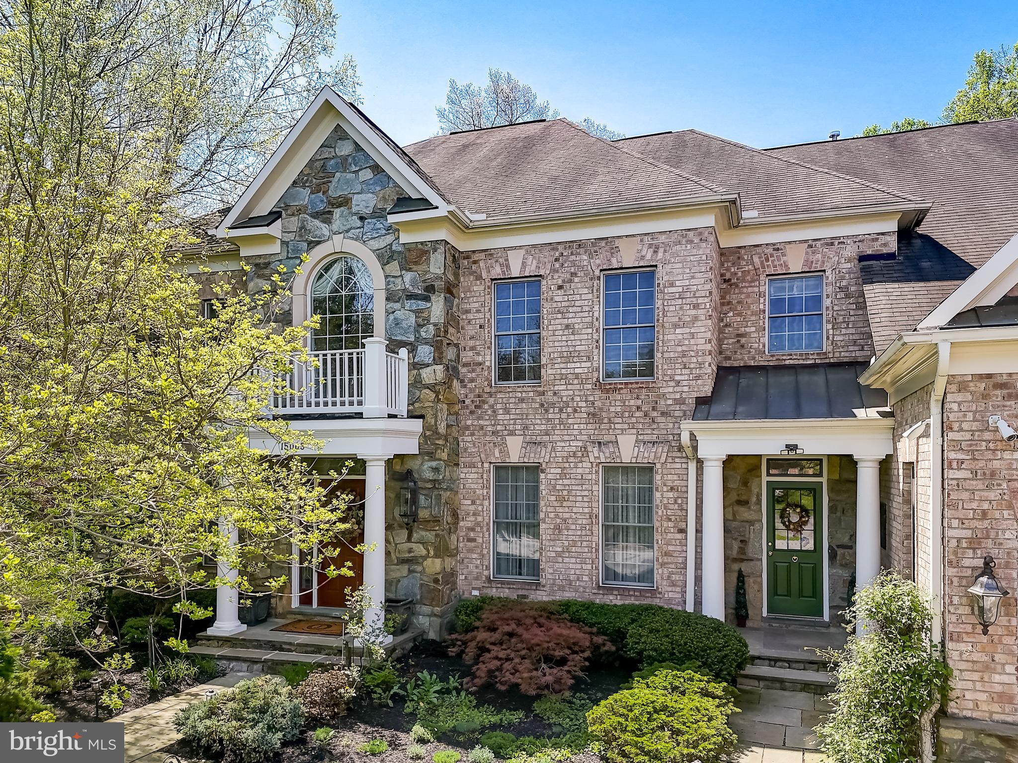 15005 Rolling Hills Dr