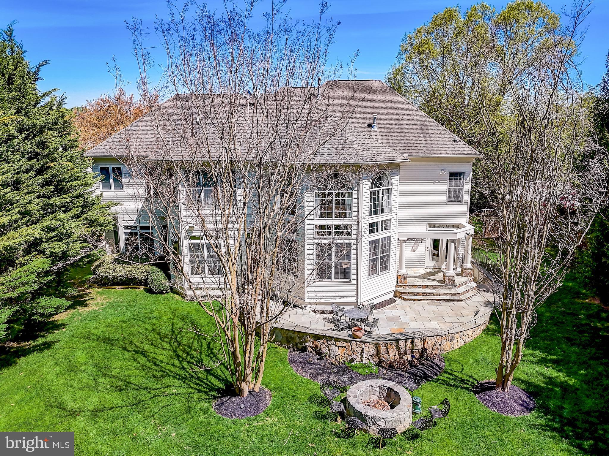 15005 Rolling Hills Dr