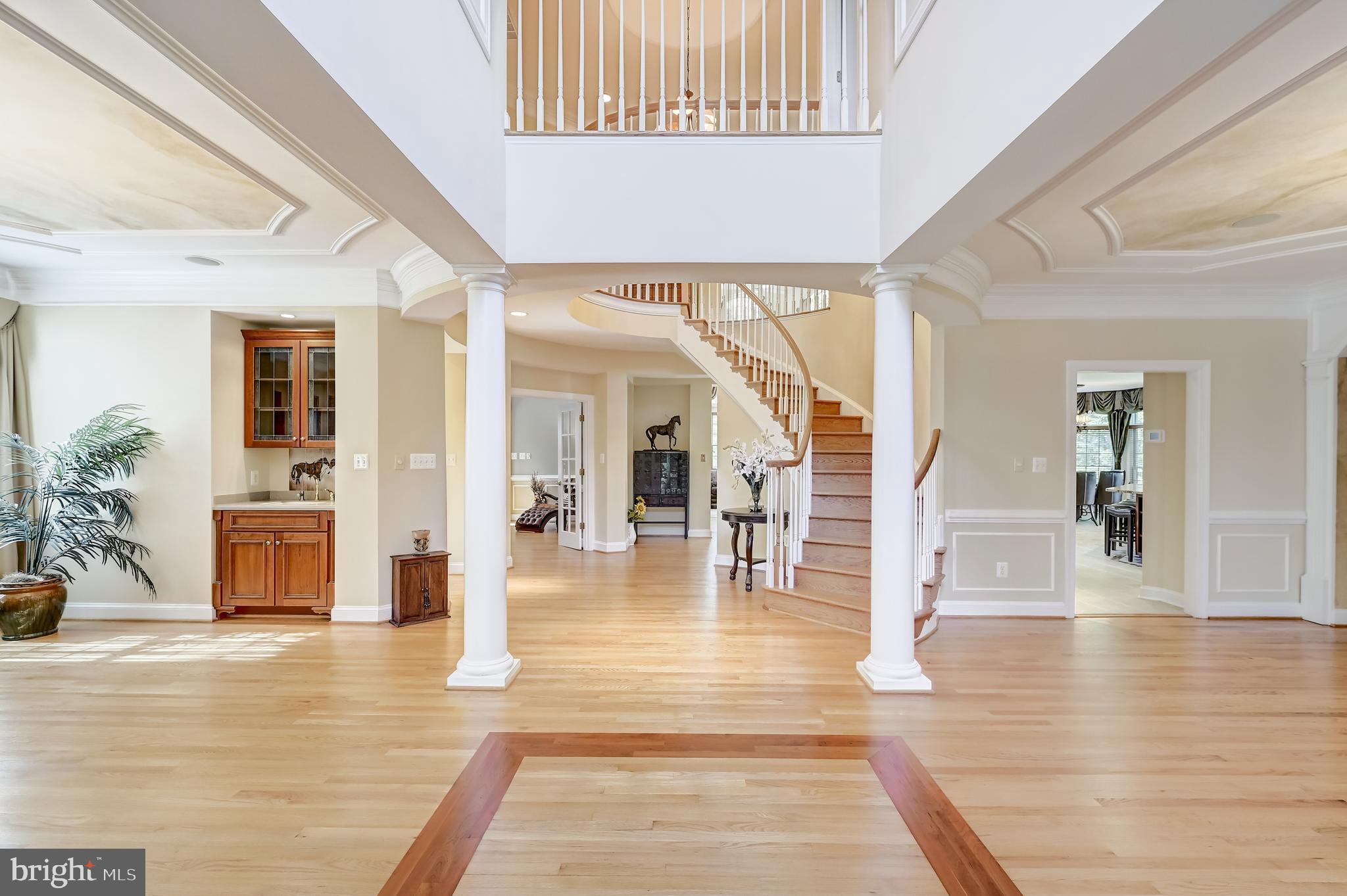 15005 Rolling Hills Dr