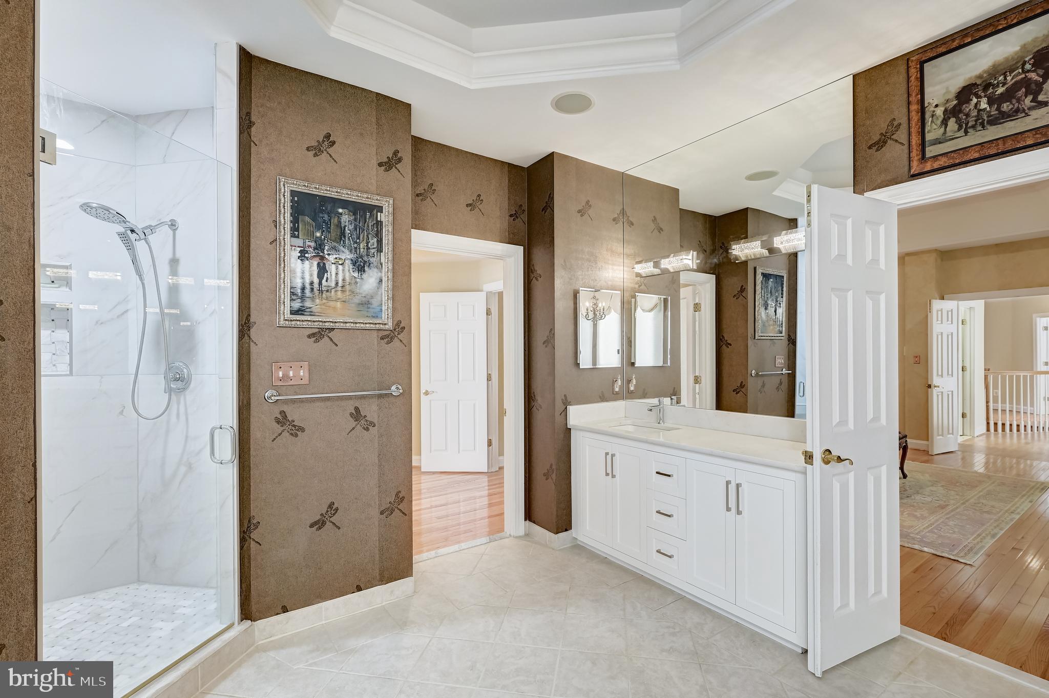 15005 Rolling Hills Dr