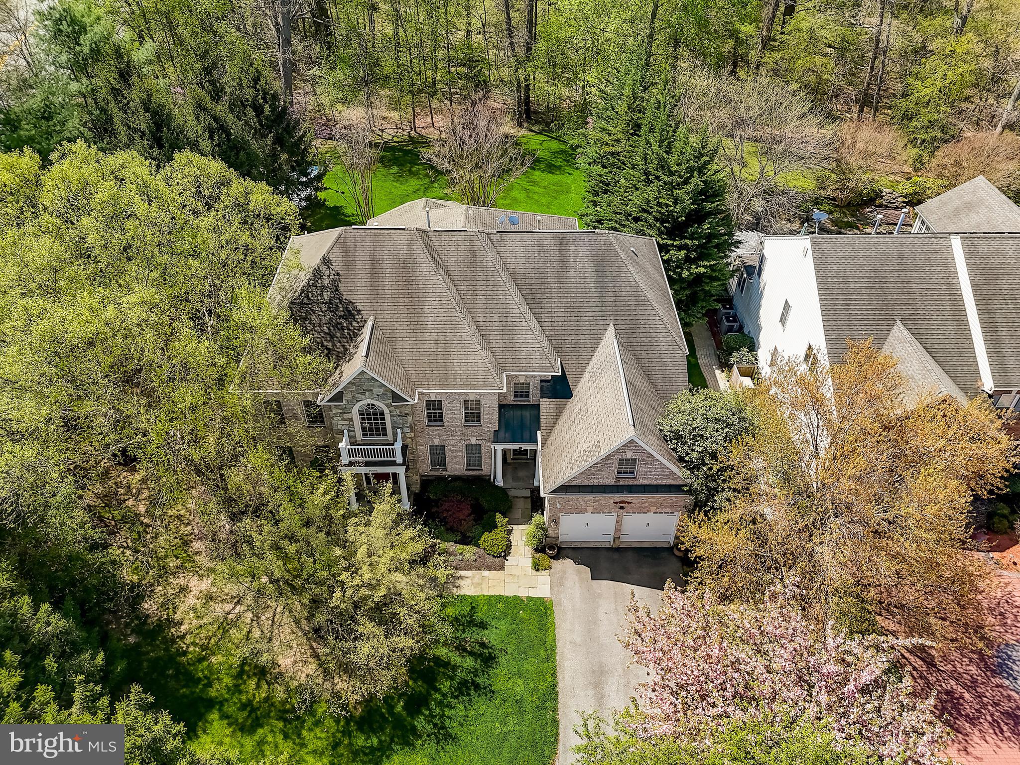 15005 Rolling Hills Dr