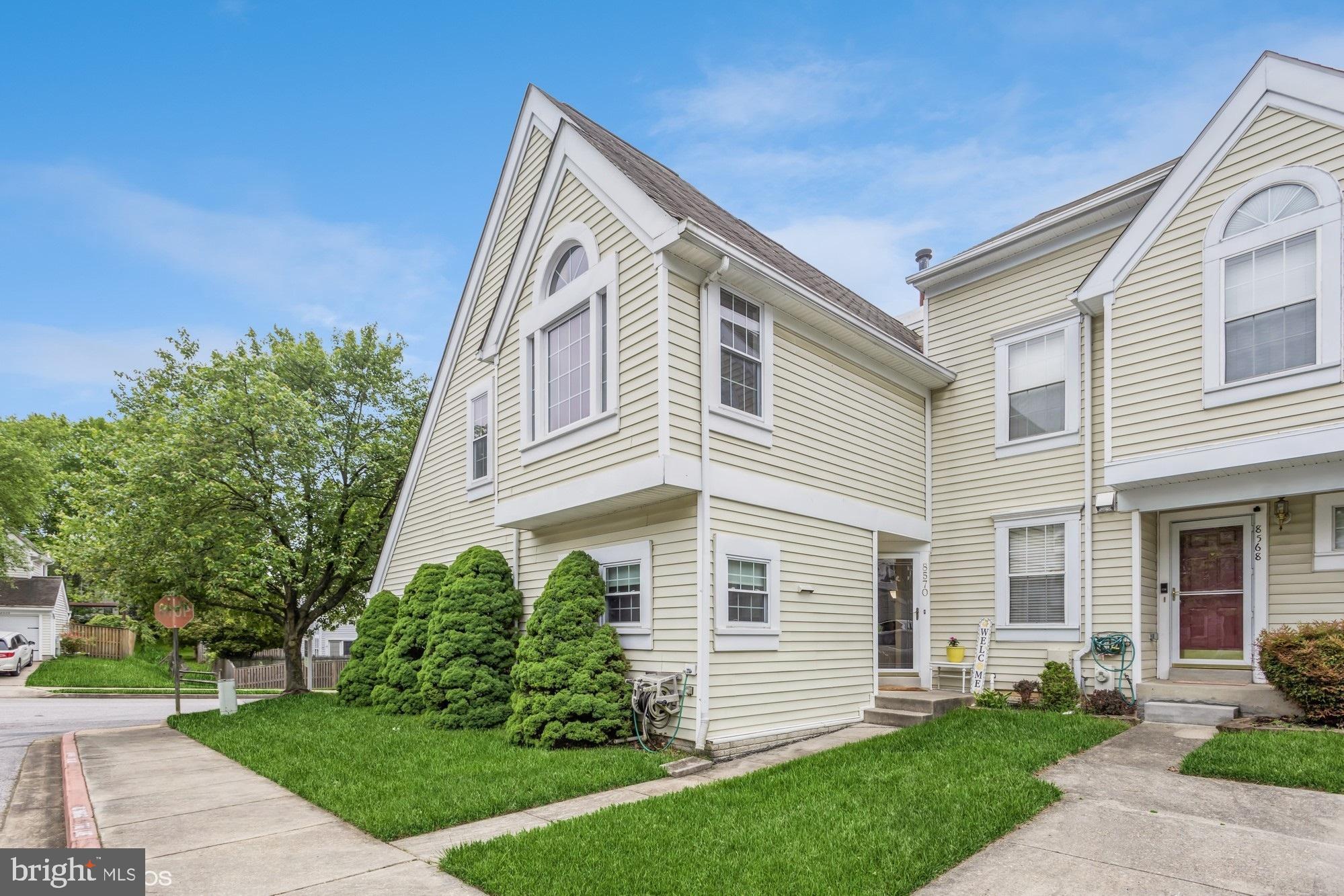 8570 Harvest View Ct