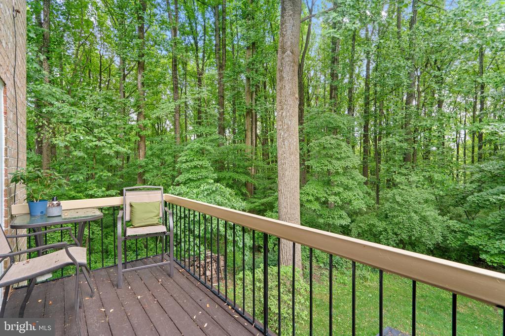 11925 New Country Ln