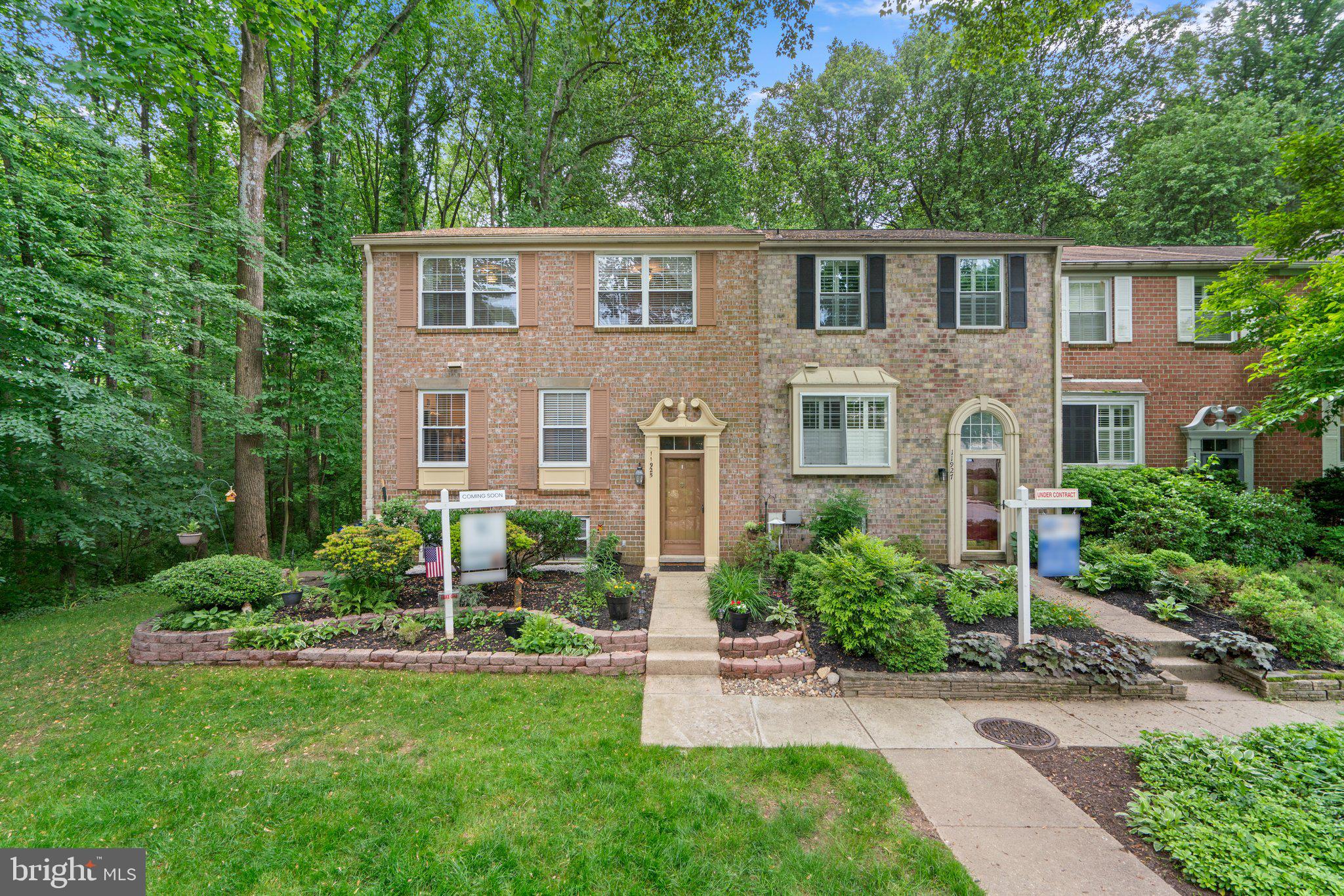 11925 New Country Ln