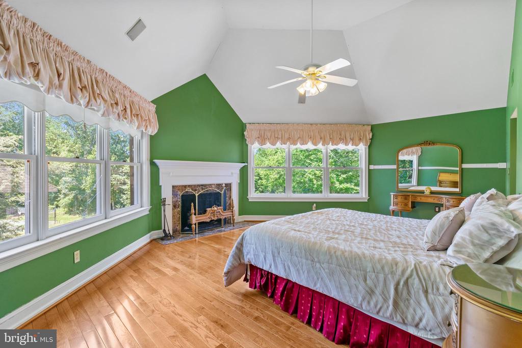 11085 Gaither Farm Rd