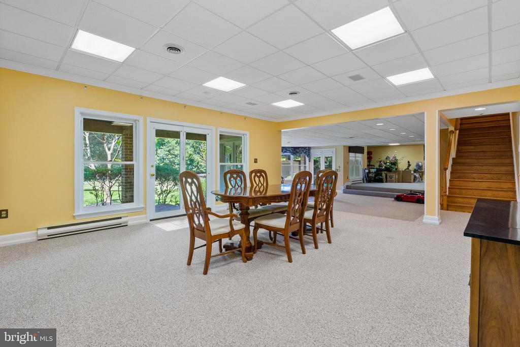 11085 Gaither Farm Rd