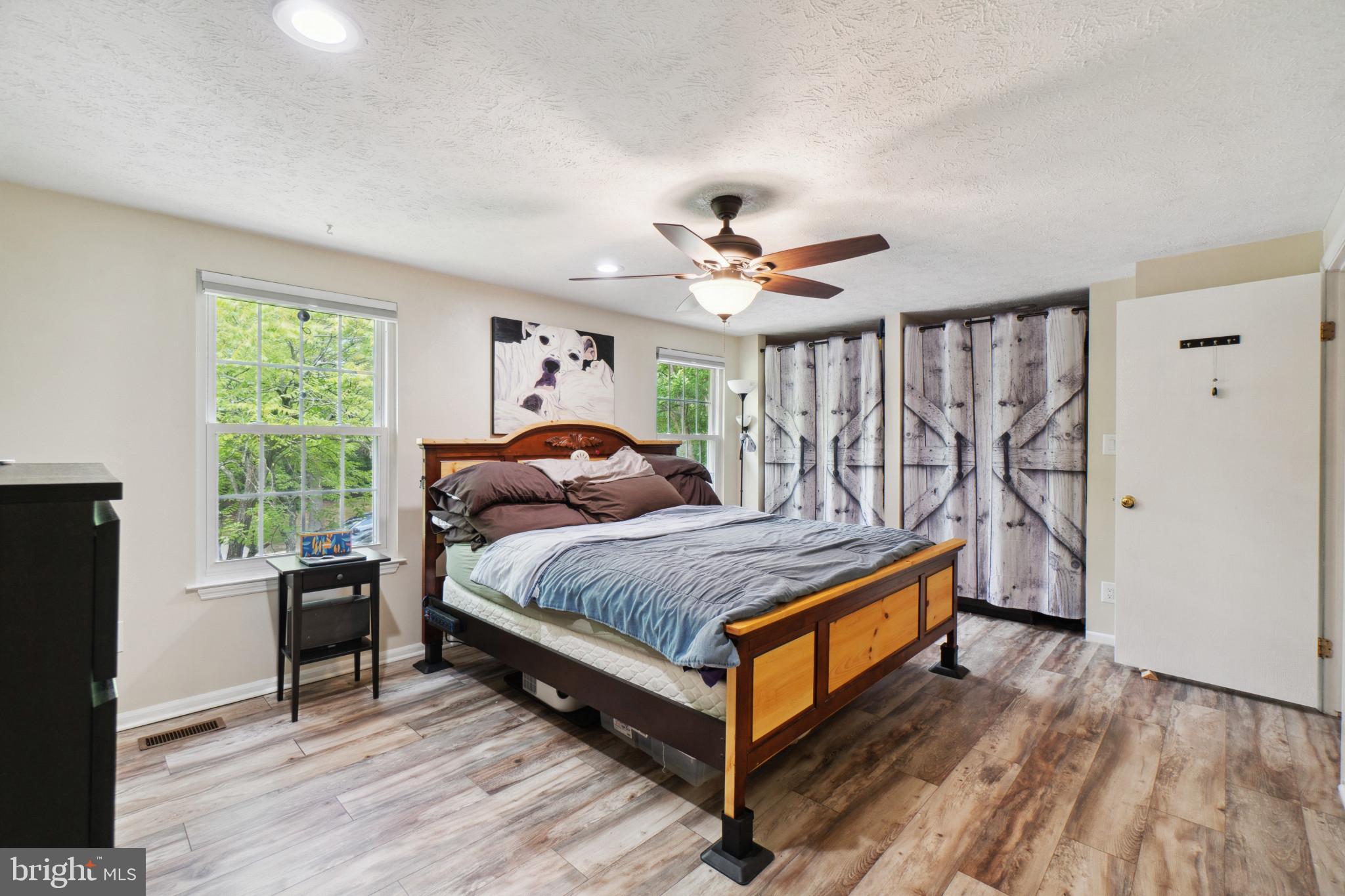 6026 Rock Glen Dr.