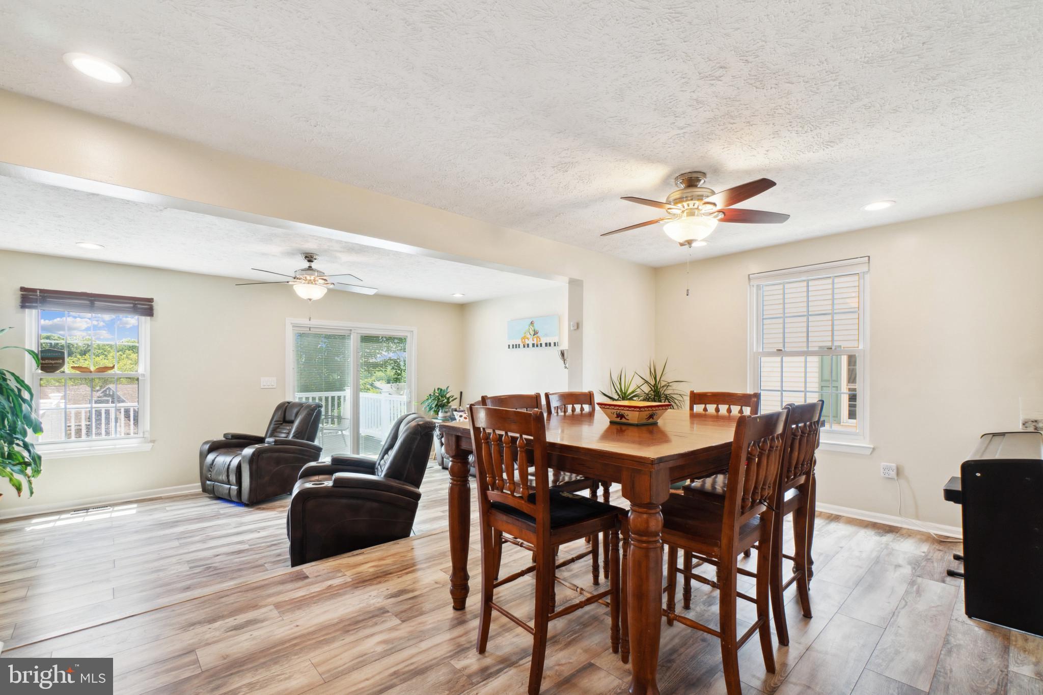 6026 Rock Glen Dr.