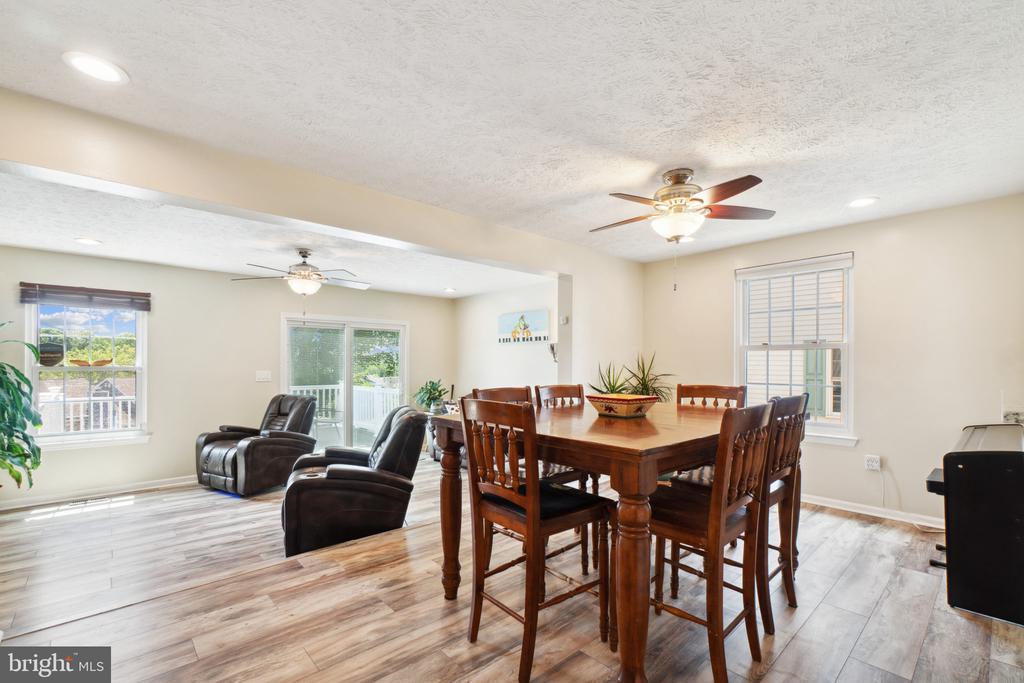 6026 Rock Glen Dr.