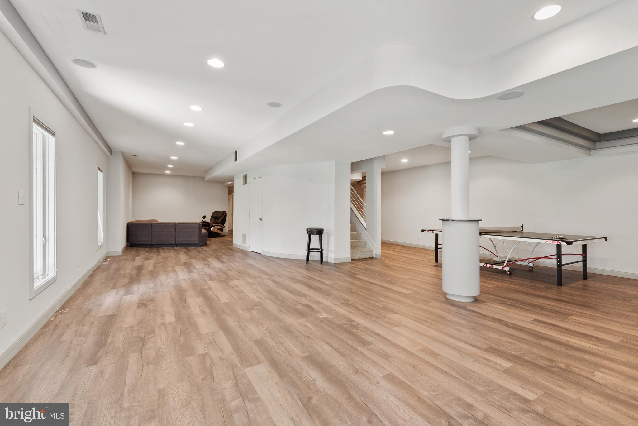 5124 Wellinghall Way