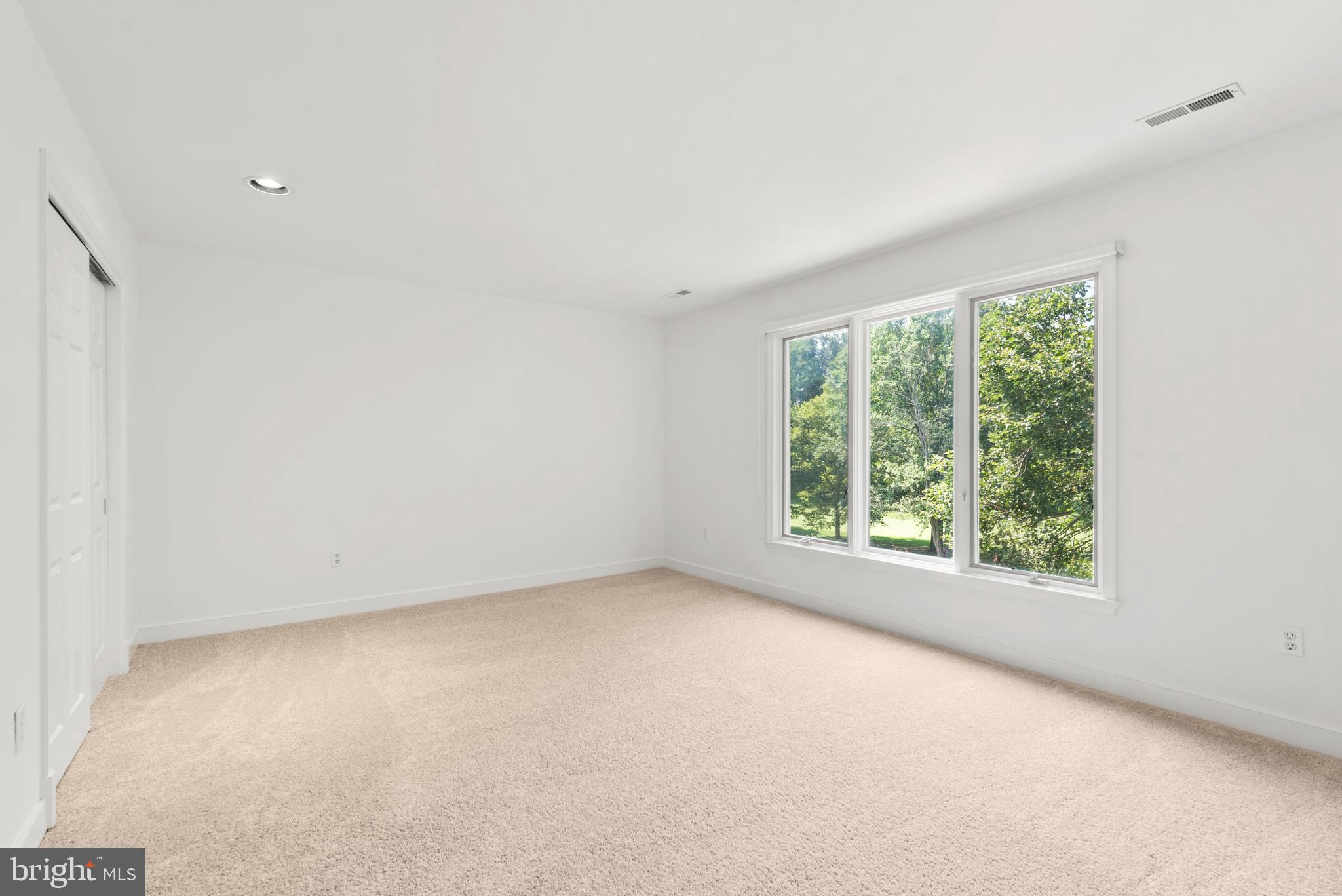 5124 Wellinghall Way