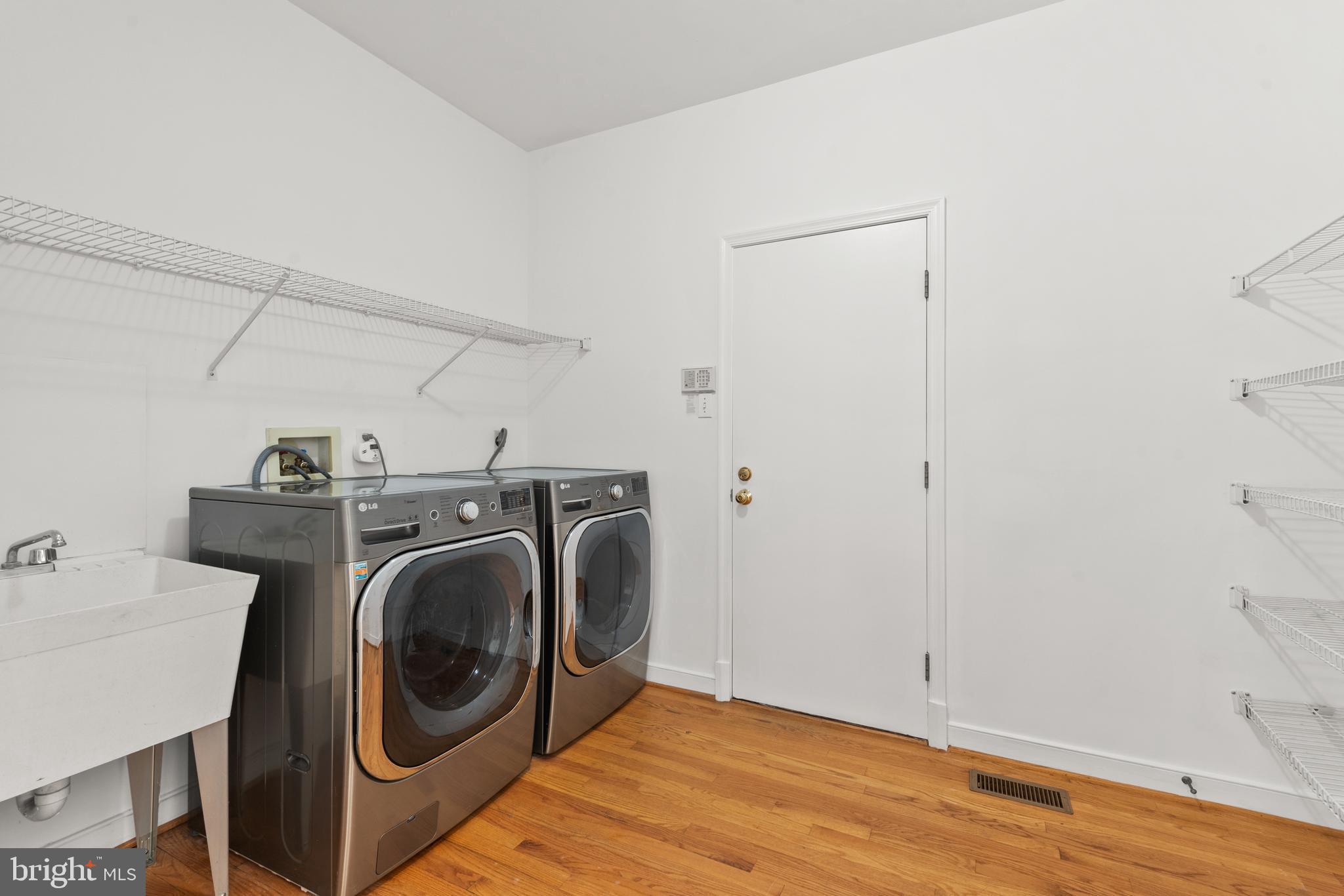 5124 Wellinghall Way