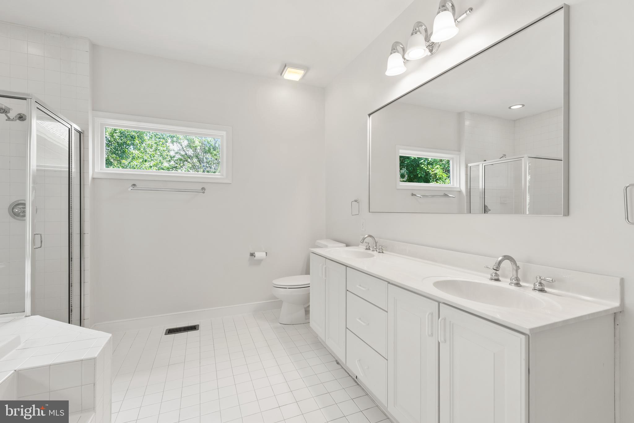 5124 Wellinghall Way