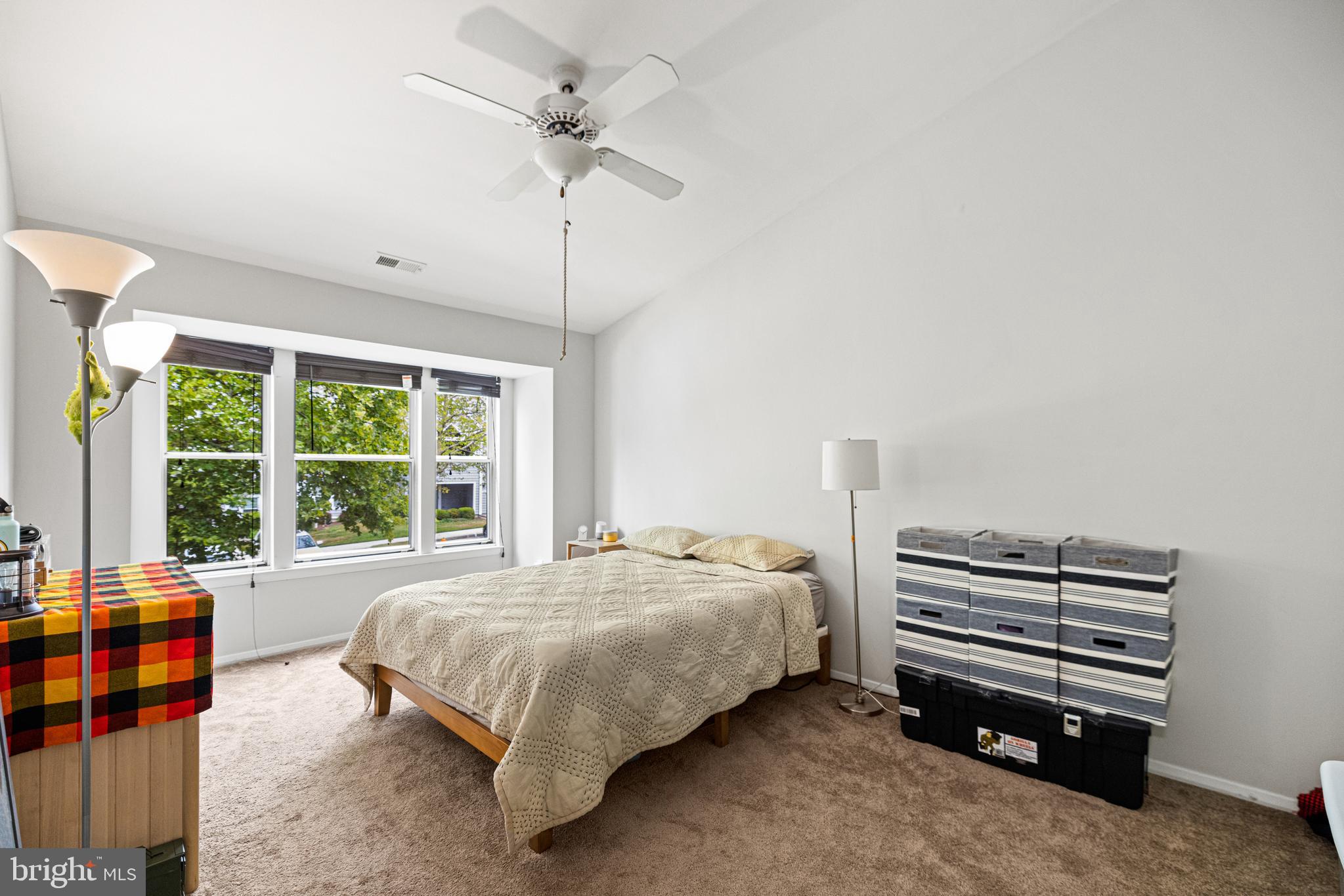 7738 Mayfair Cir