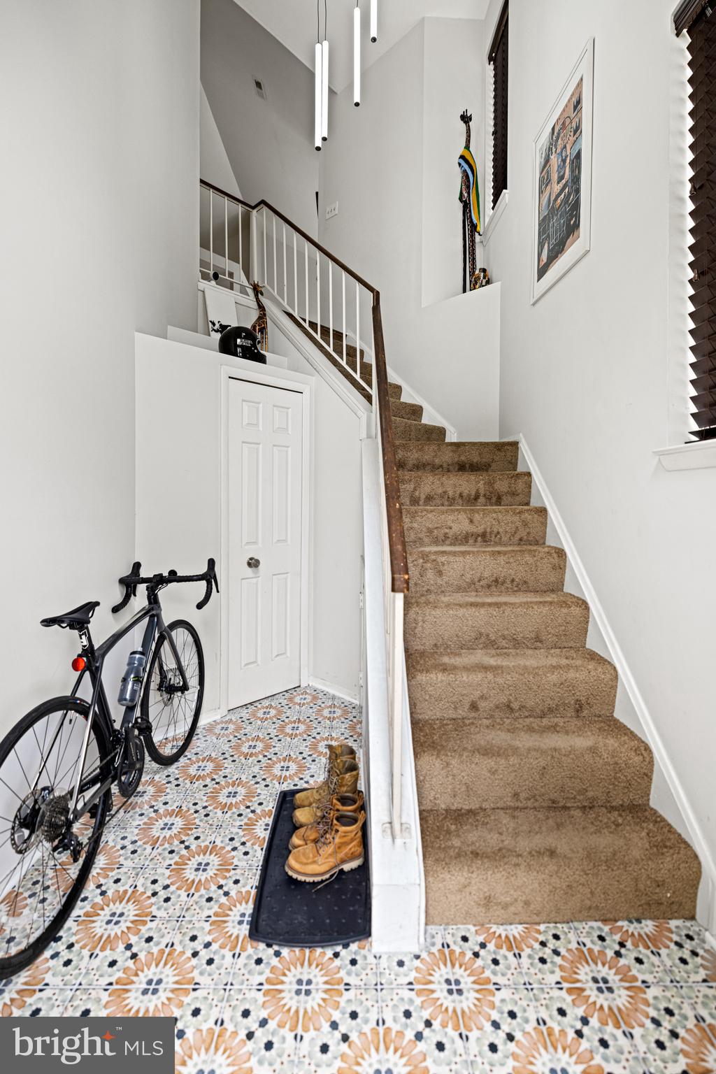 7738 Mayfair Cir