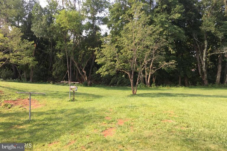 1101 UNDERWOOD RD