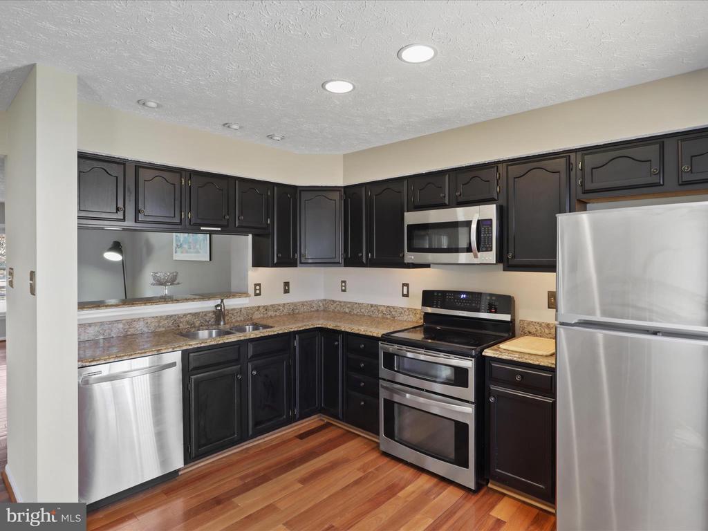8574 Black Star Cir