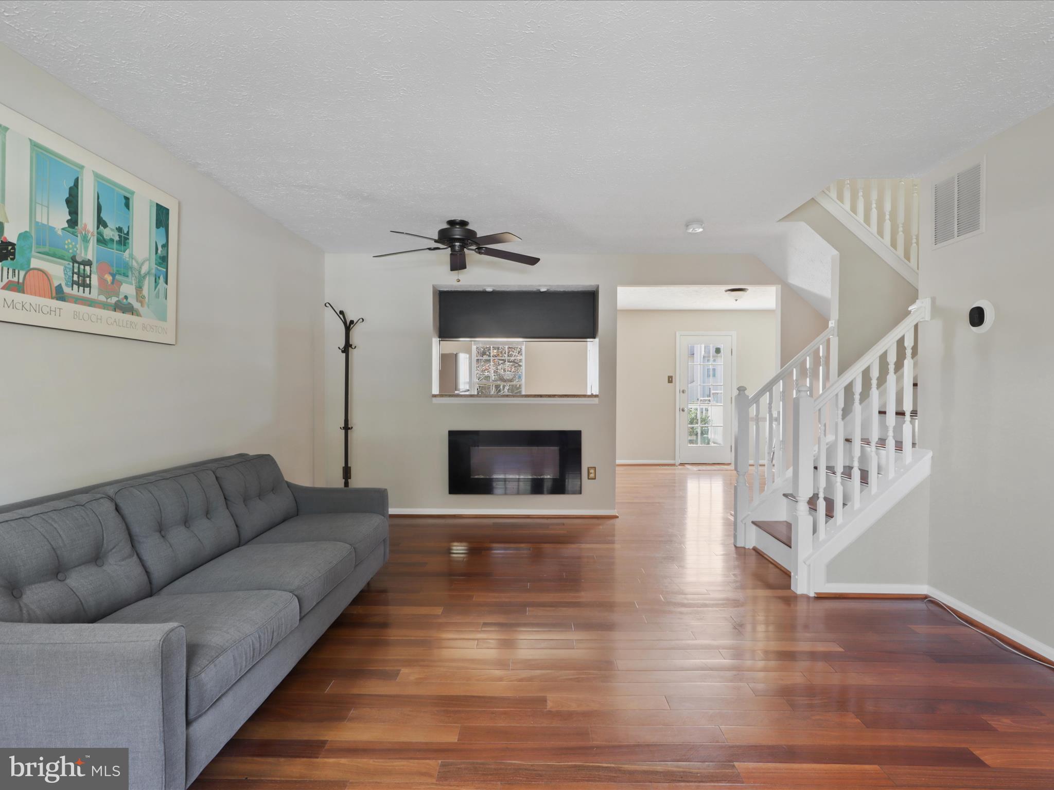8574 Black Star Cir