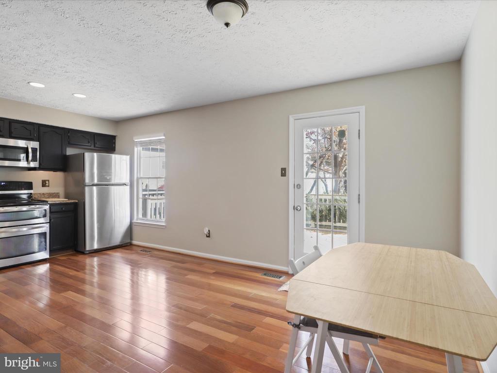 8574 Black Star Cir