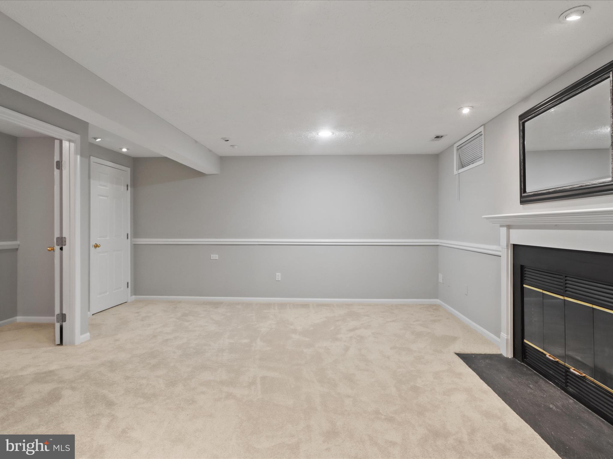8574 Black Star Cir