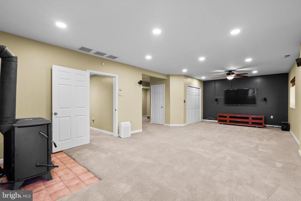 6555 Prestwick Dr