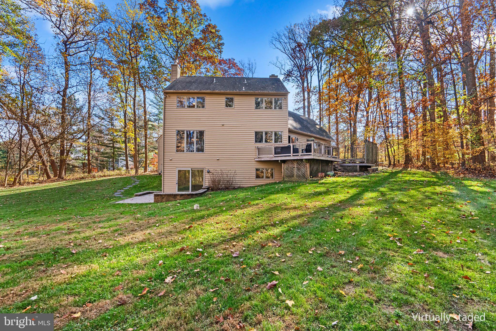6555 Prestwick Dr