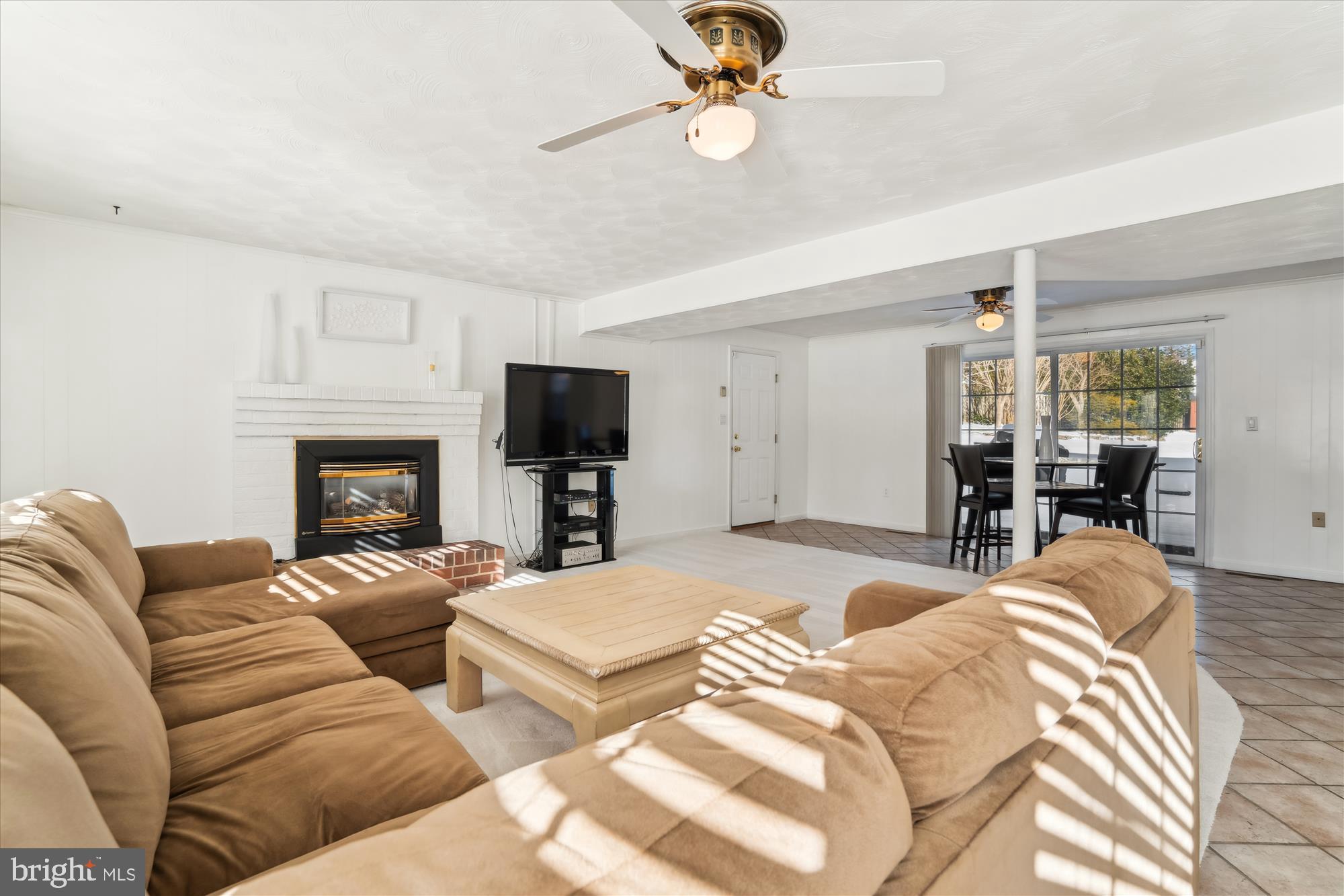 9218 Maple Rock Dr