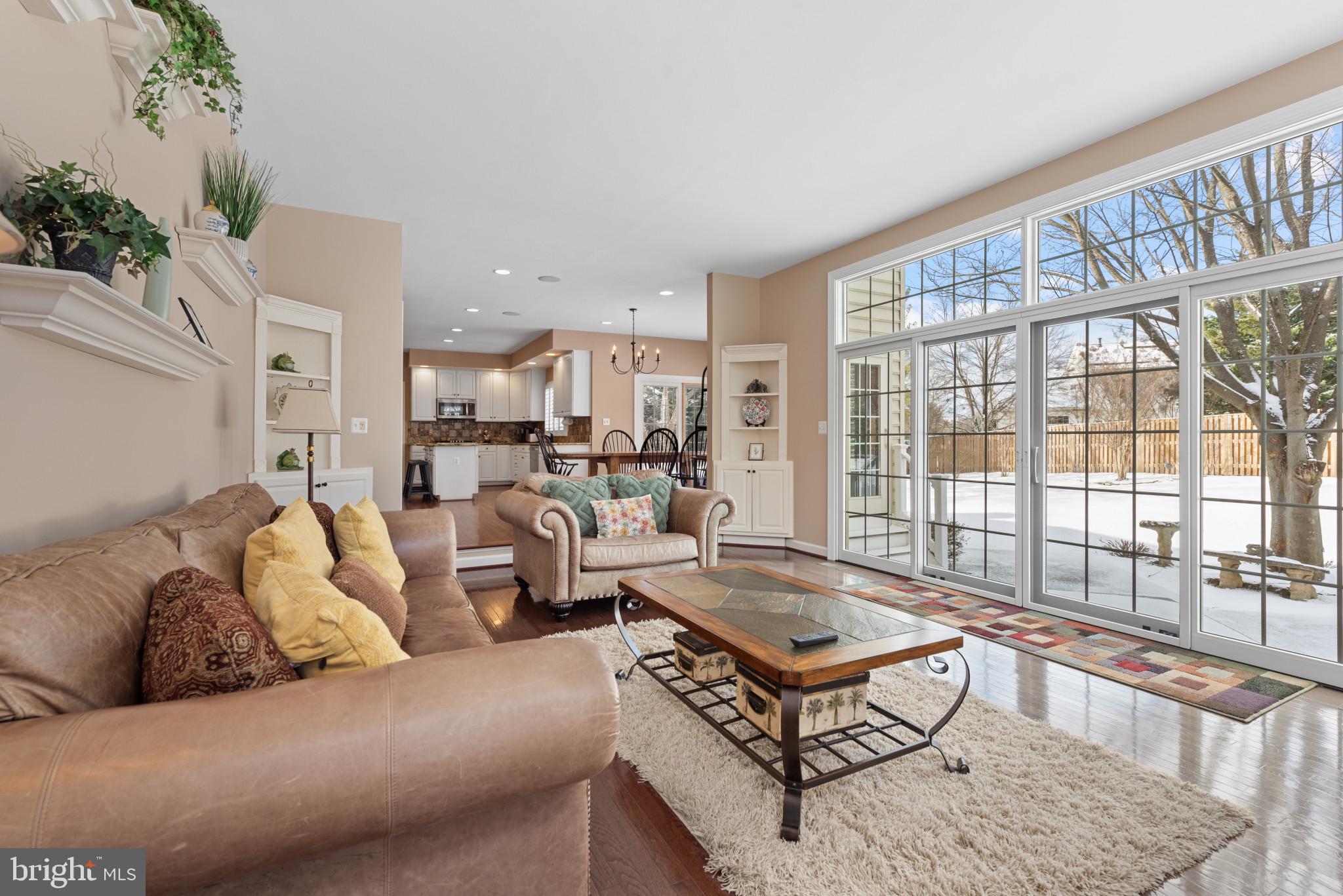 5409 Simpkins Ct