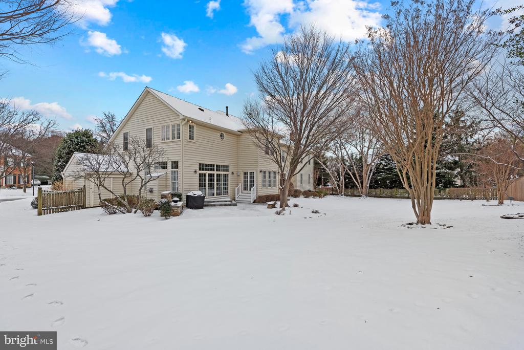 5409 Simpkins Ct