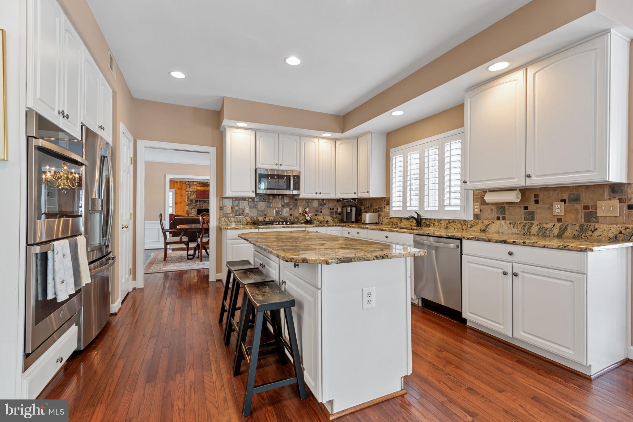 5409 Simpkins Ct
