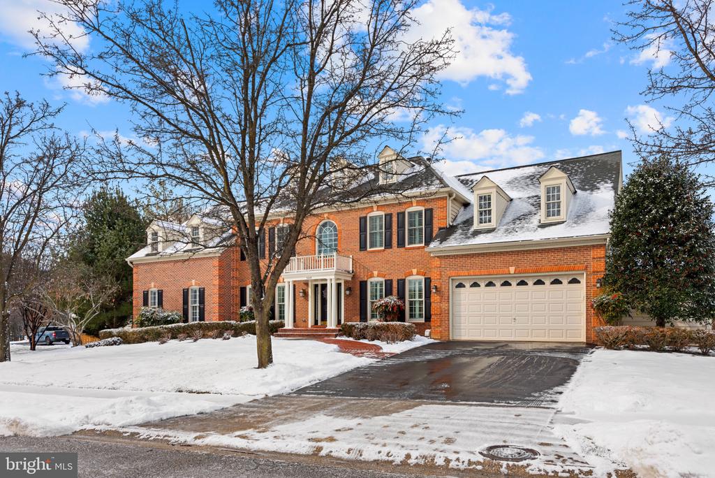 5409 Simpkins Ct