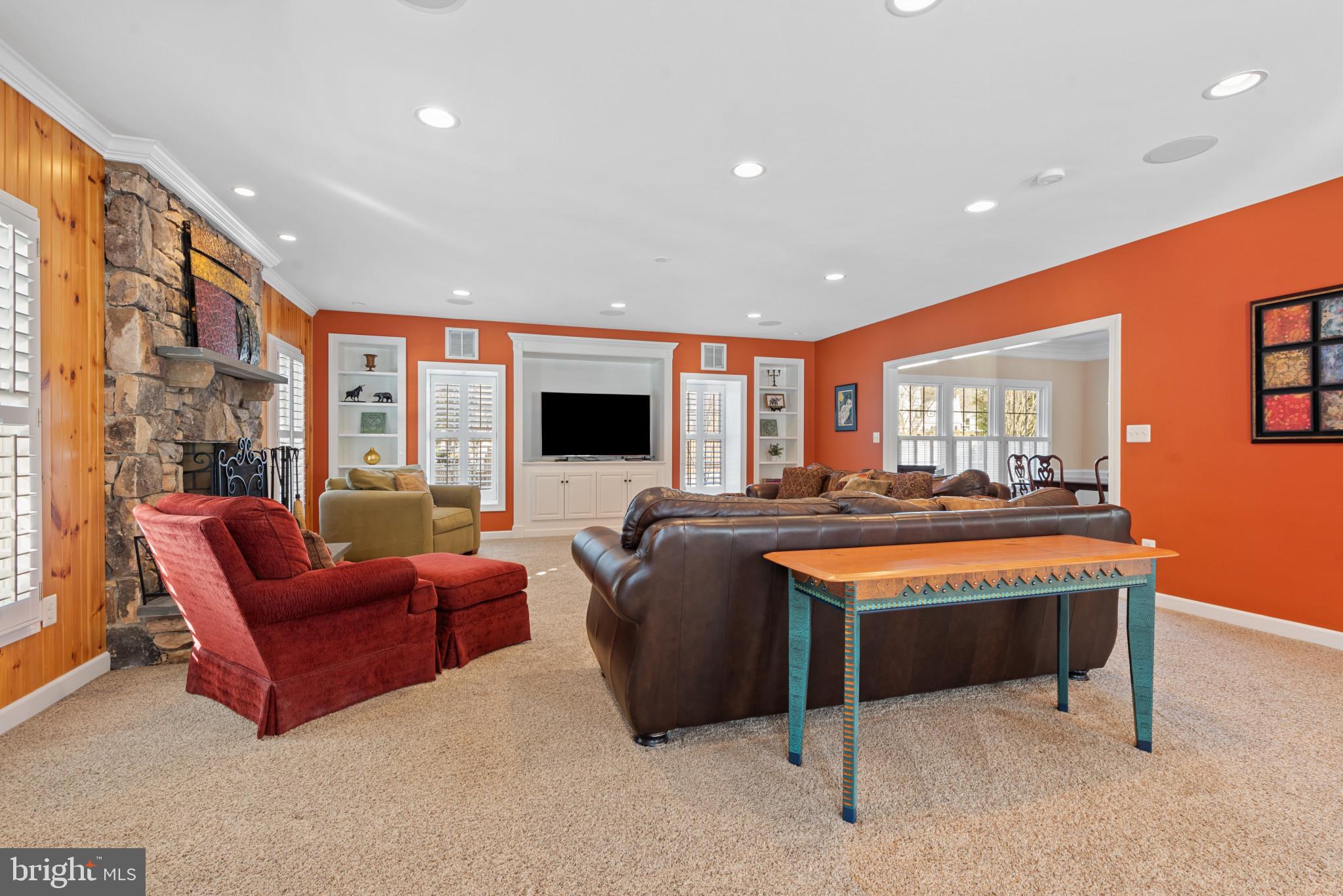 5409 Simpkins Ct