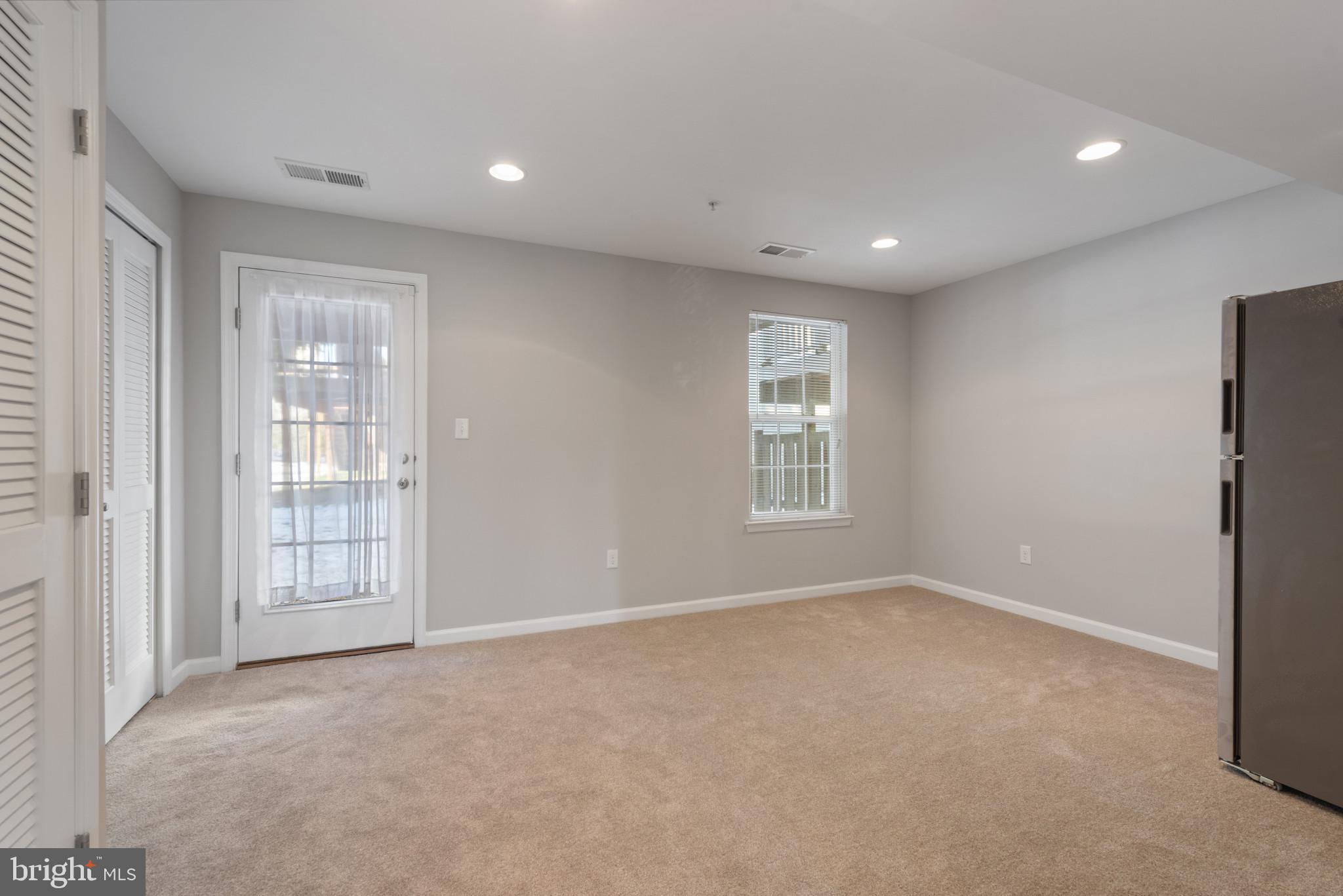 7104 Maiden Point Pl #392