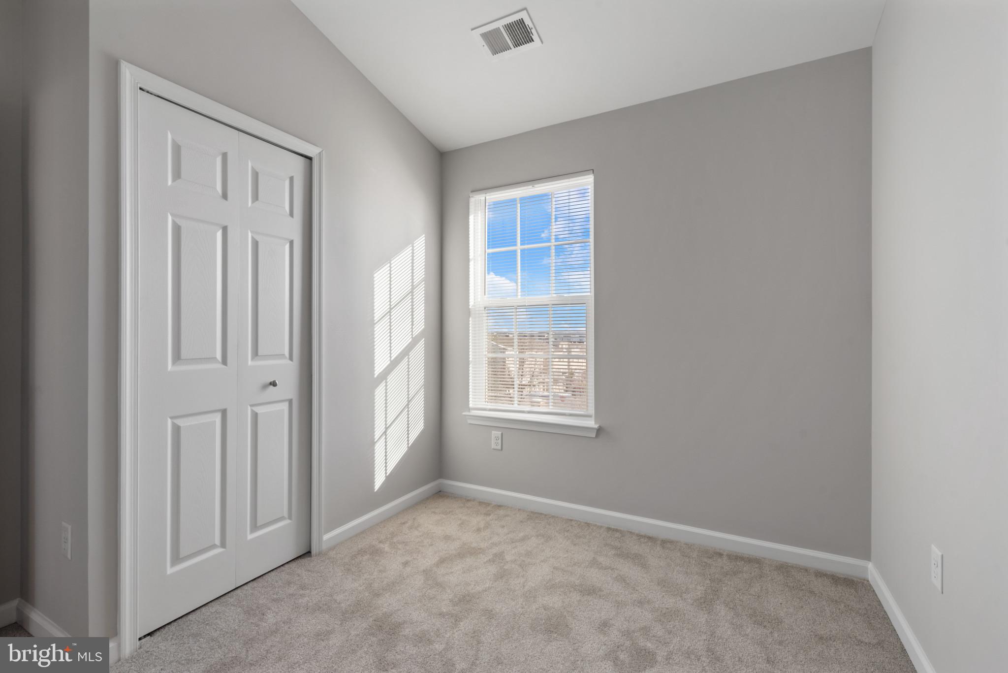 7104 Maiden Point Pl #392
