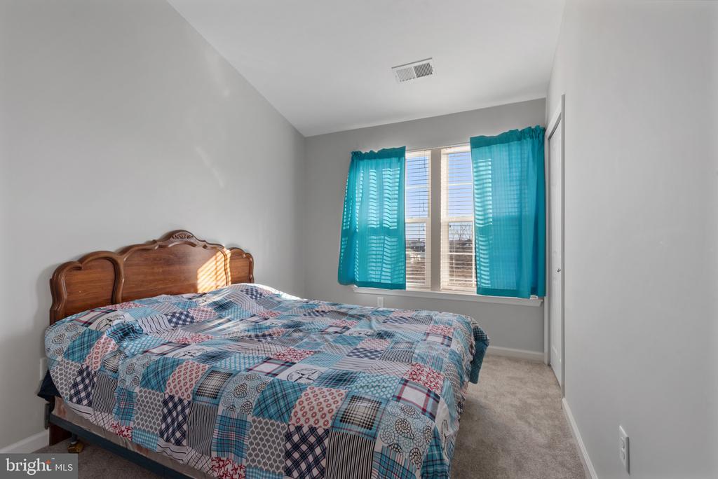 7104 Maiden Point Pl #392