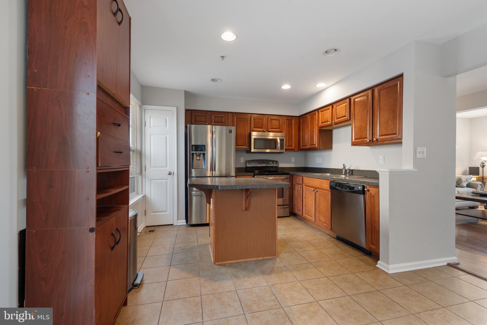 7104 Maiden Point Pl #392