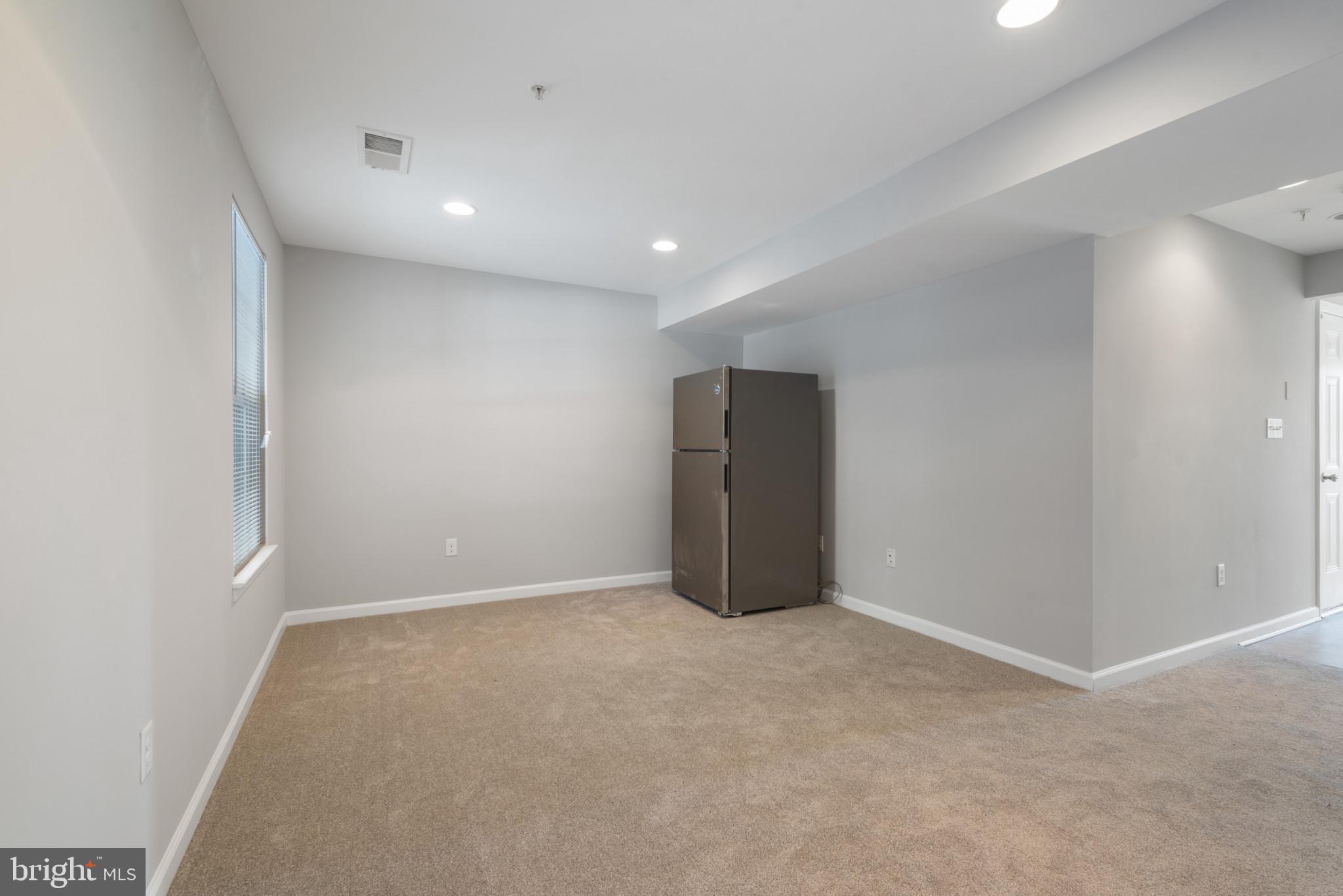 7104 Maiden Point Pl #392
