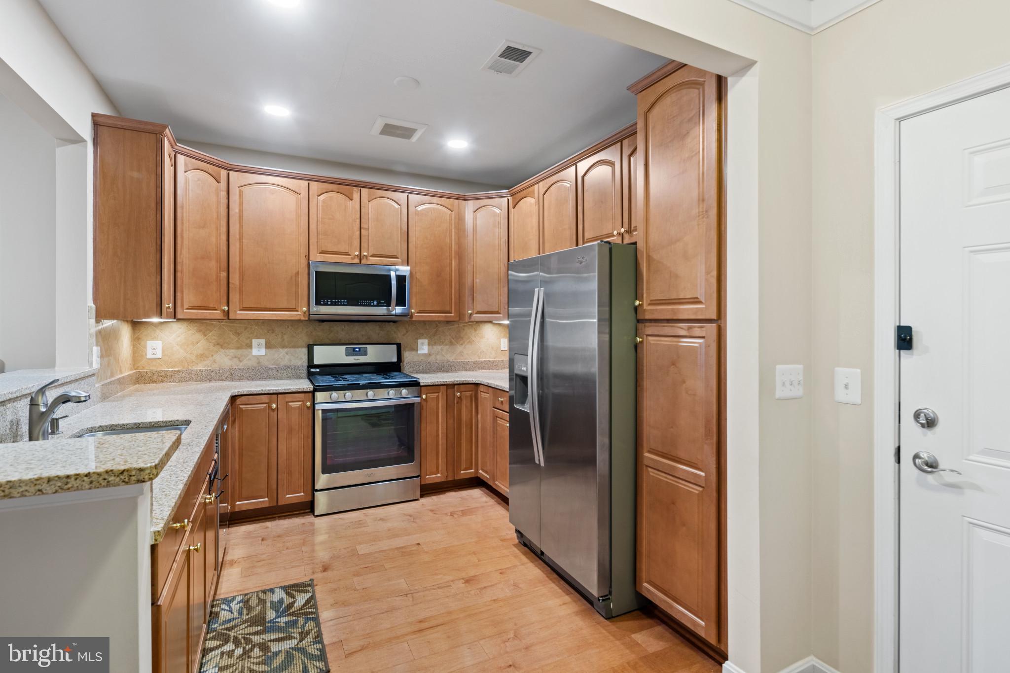 3011 Dexter Dr #1205