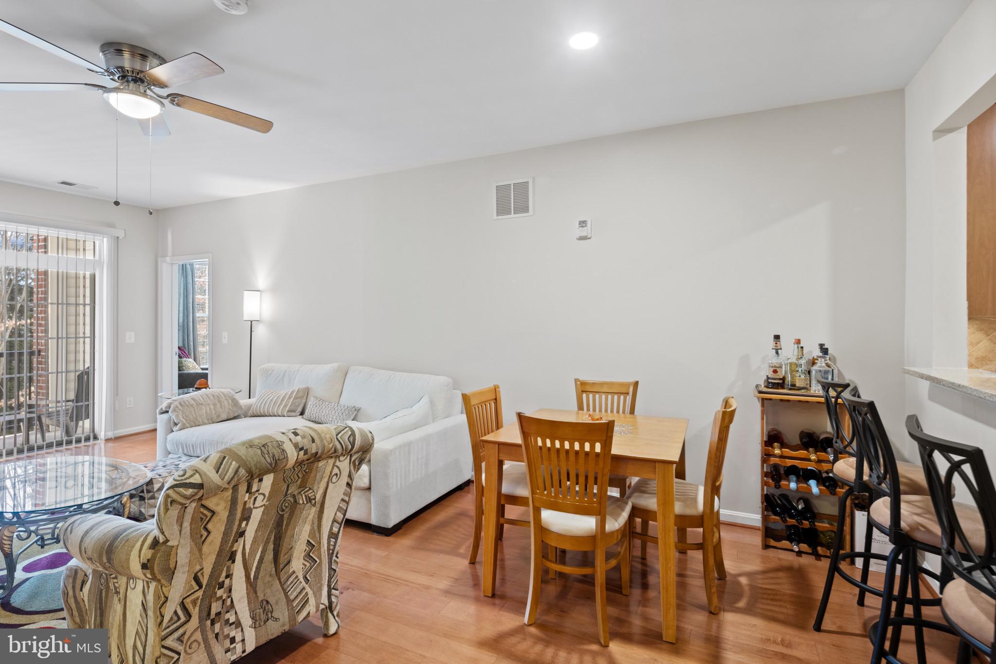 3011 Dexter Dr #1205