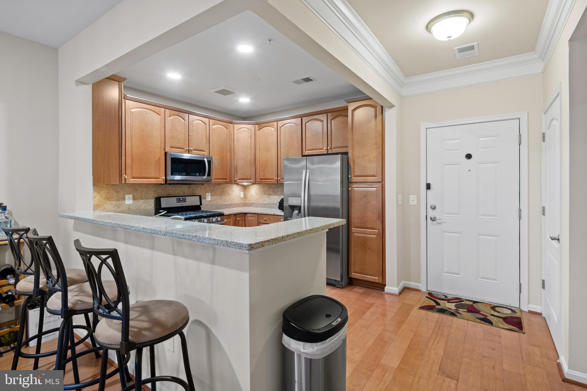 3011 Dexter Dr #1205