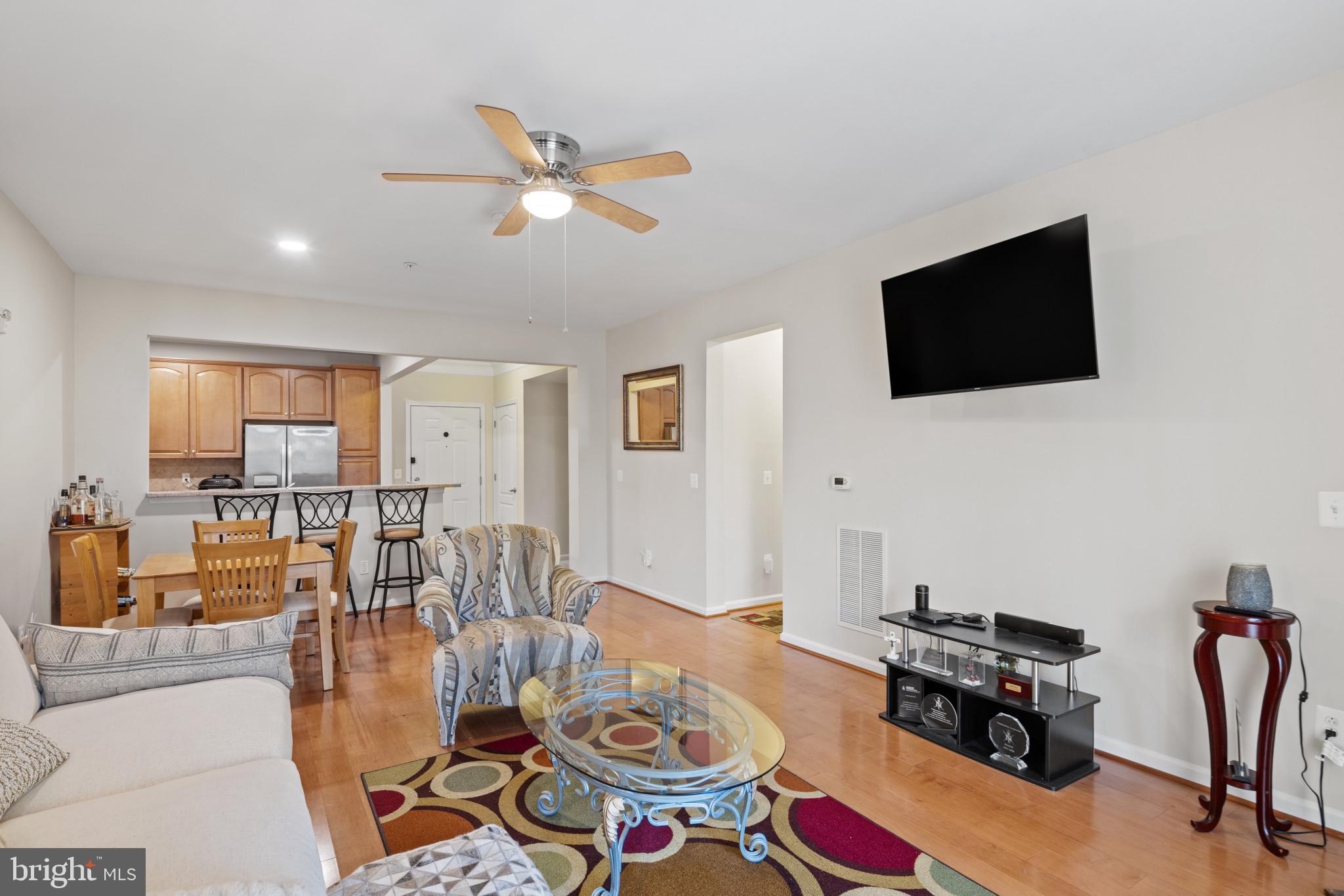 3011 Dexter Dr #1205