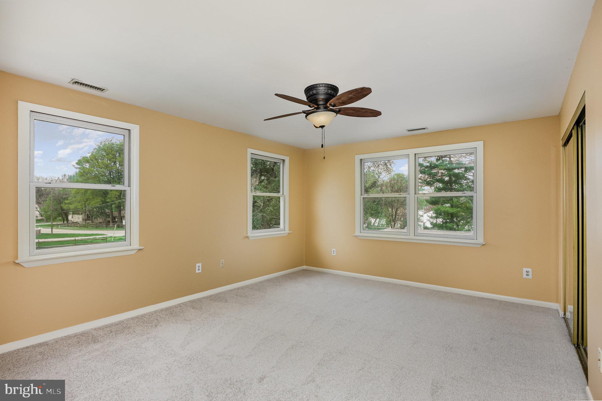 8040 Savage Guilford Rd