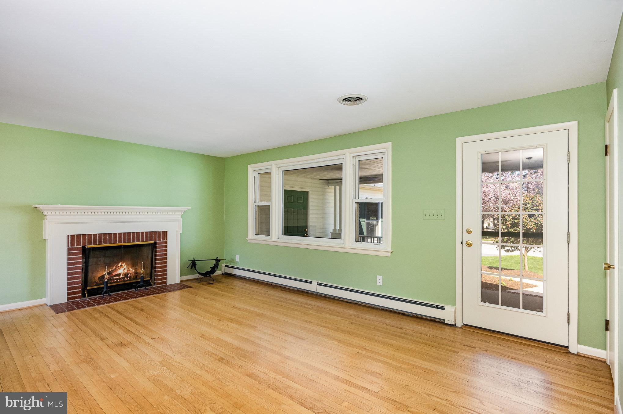 8040 Savage Guilford Rd