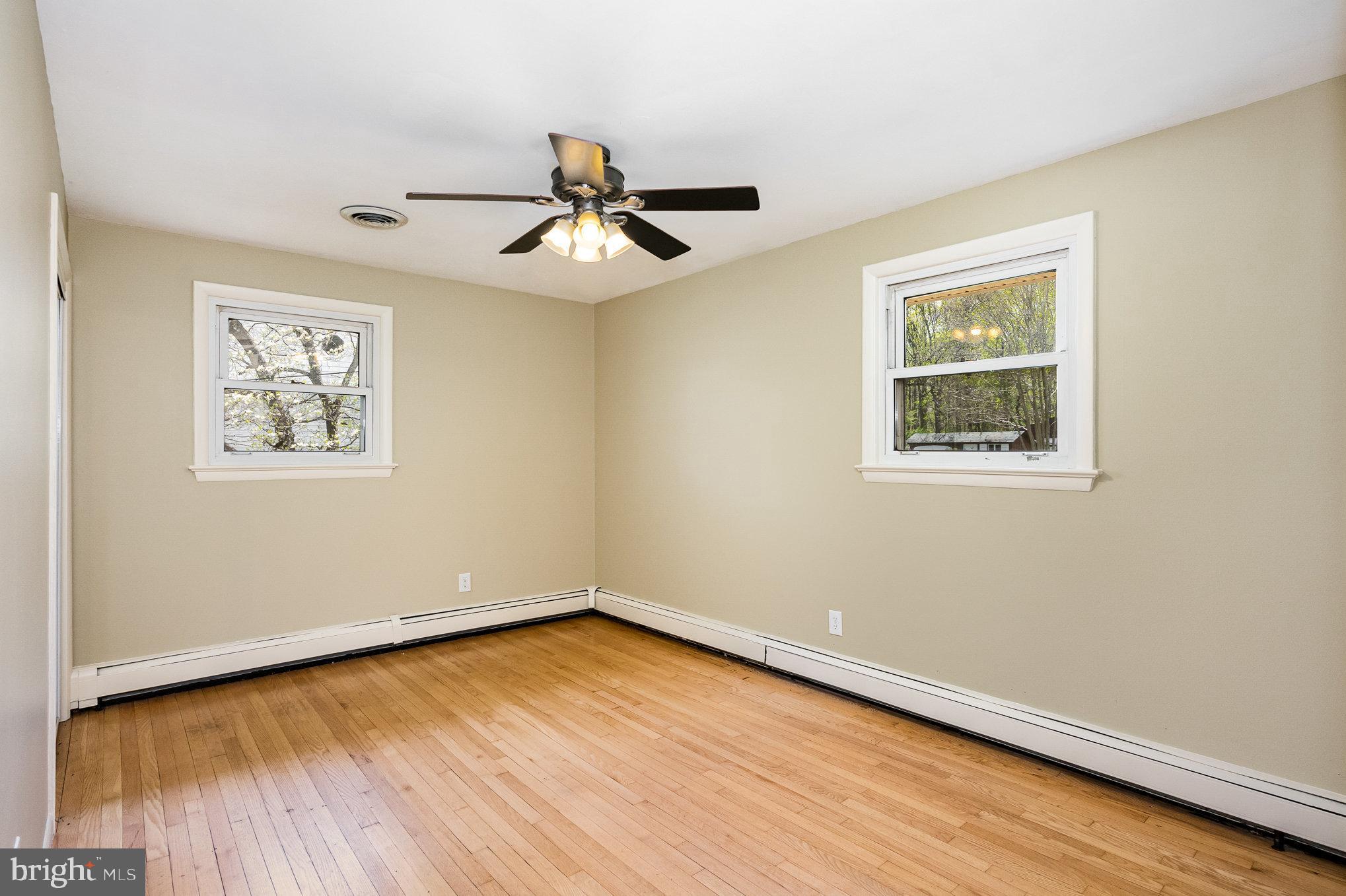 8040 Savage Guilford Rd