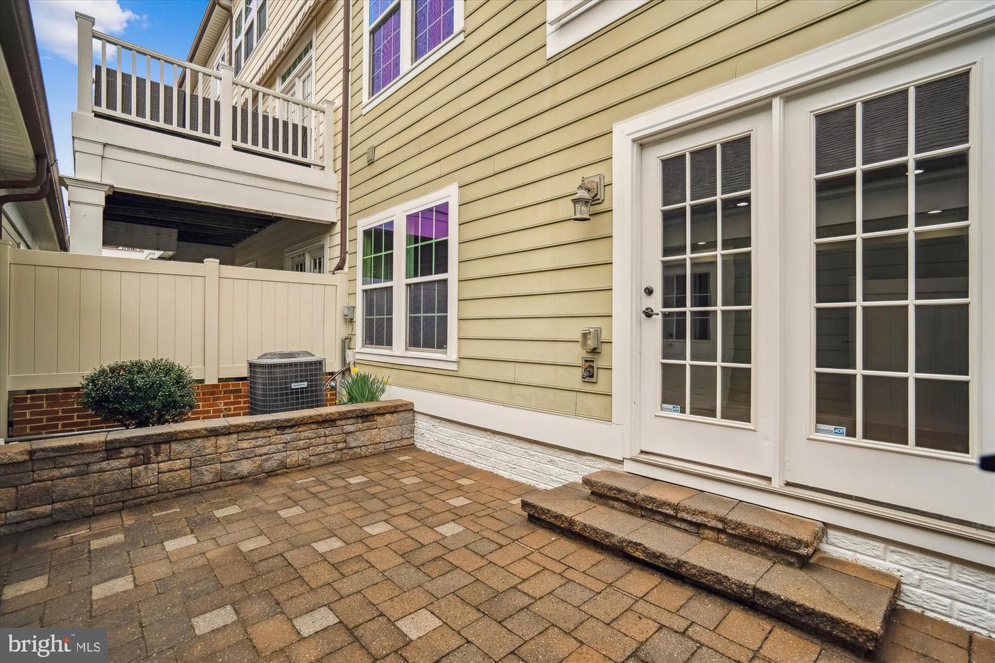 7806 Tuckahoe Ct