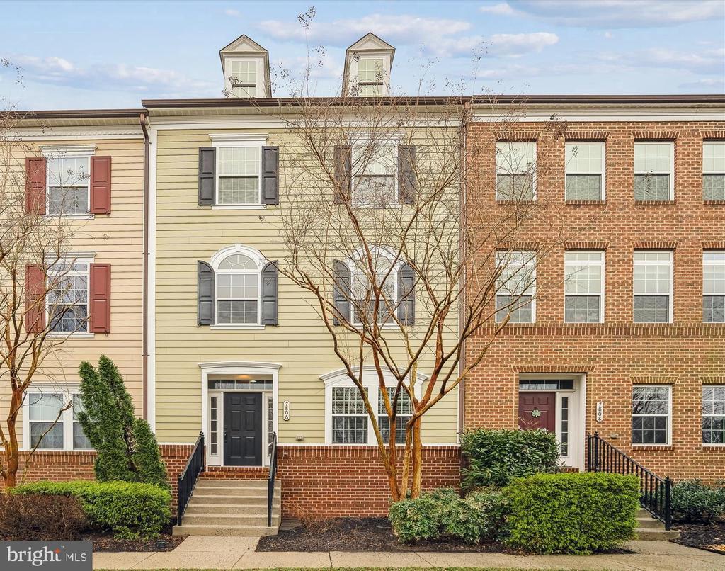 7806 Tuckahoe Ct