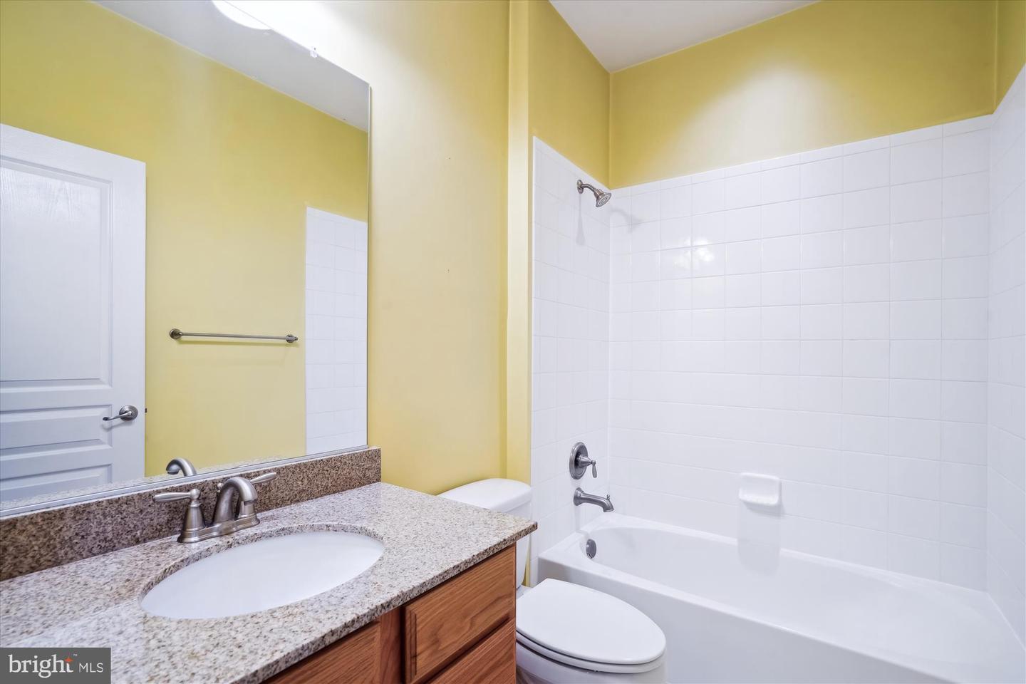 7806 Tuckahoe Ct