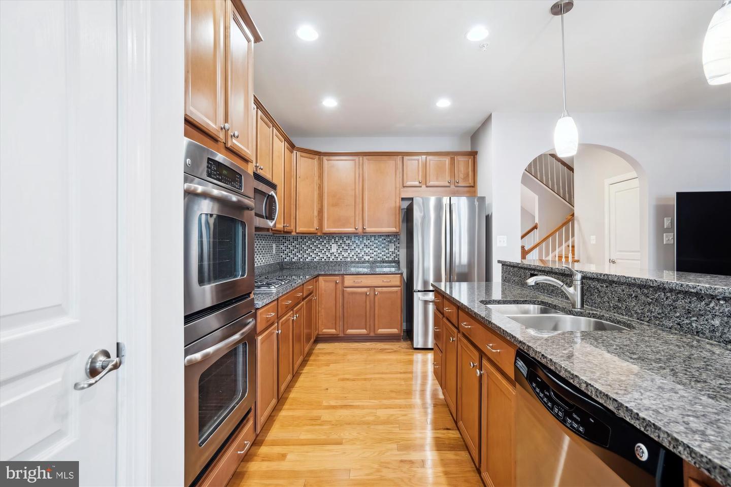 7806 Tuckahoe Ct