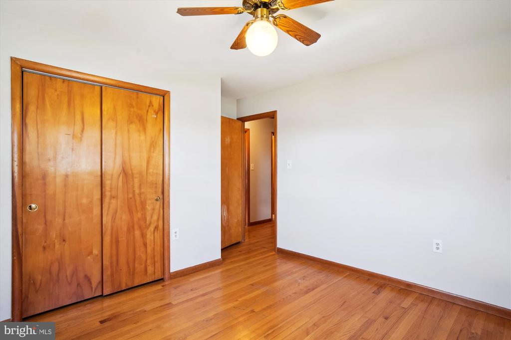 8434 Savage Guilford Rd
