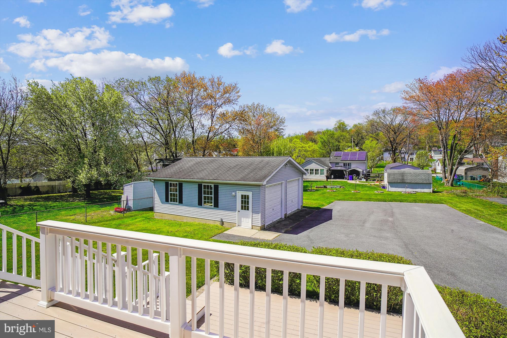 8434 Savage Guilford Rd
